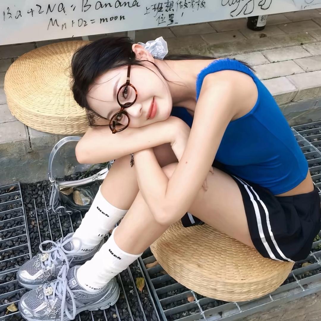 小橘 🍊（恩师黑嘴）