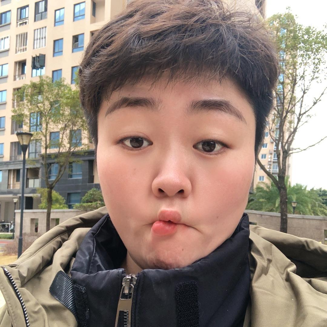 小二爱吃肉