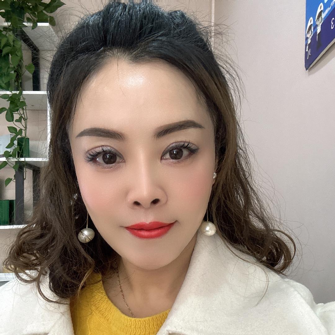 新美业雁子
