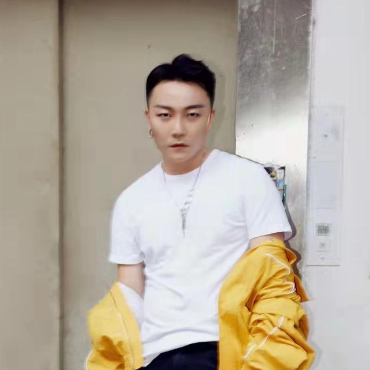 张垚鑫_👑