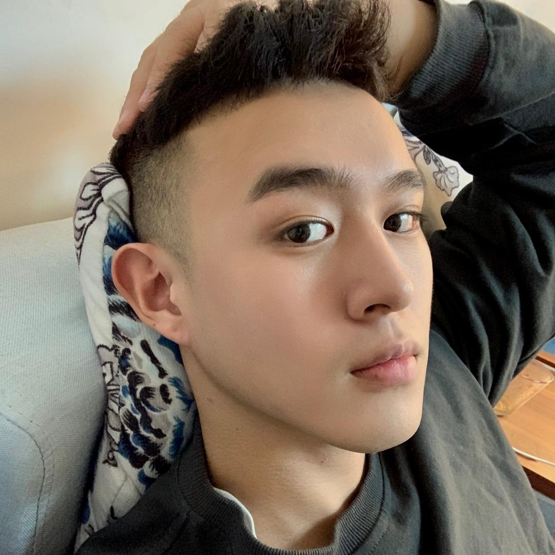 毕毕毕毕小毕