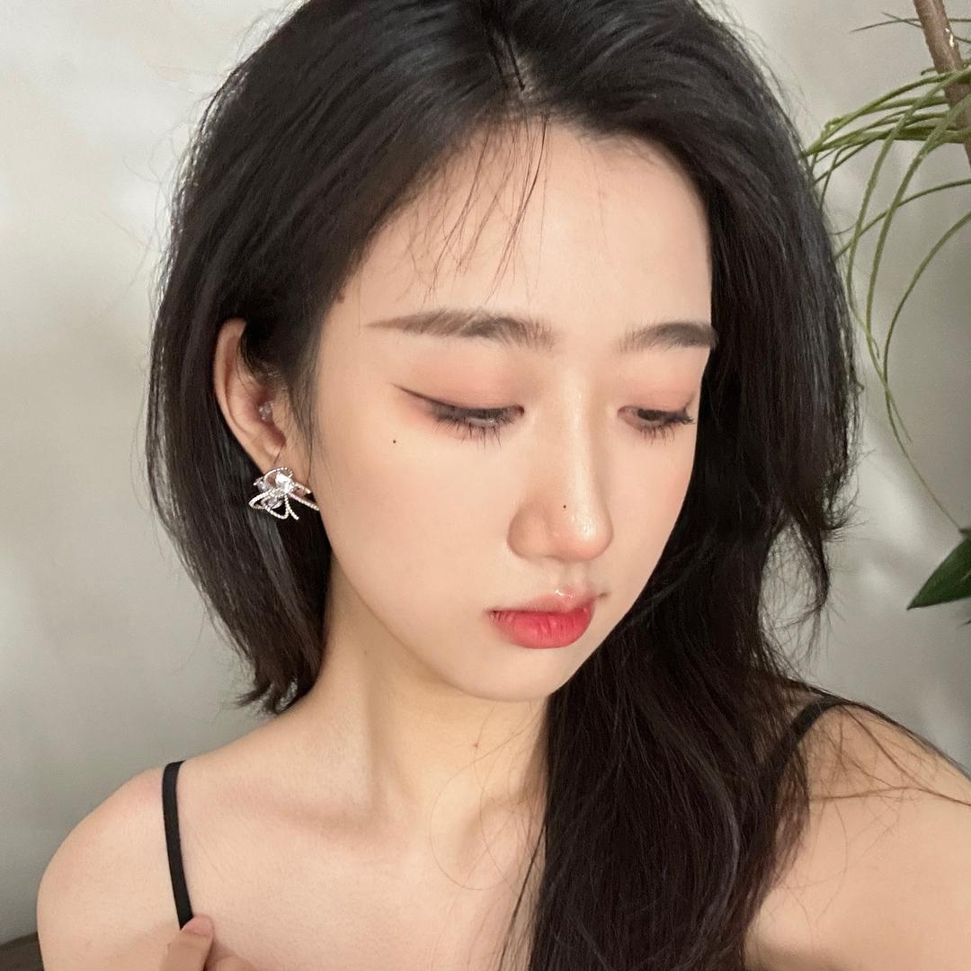 兔兔的服饰