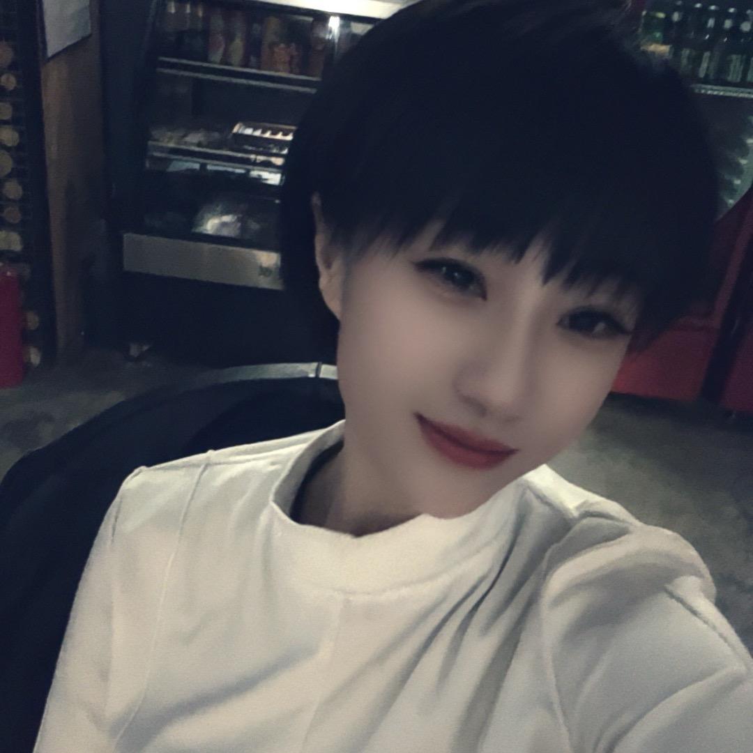 🌚贾小黑