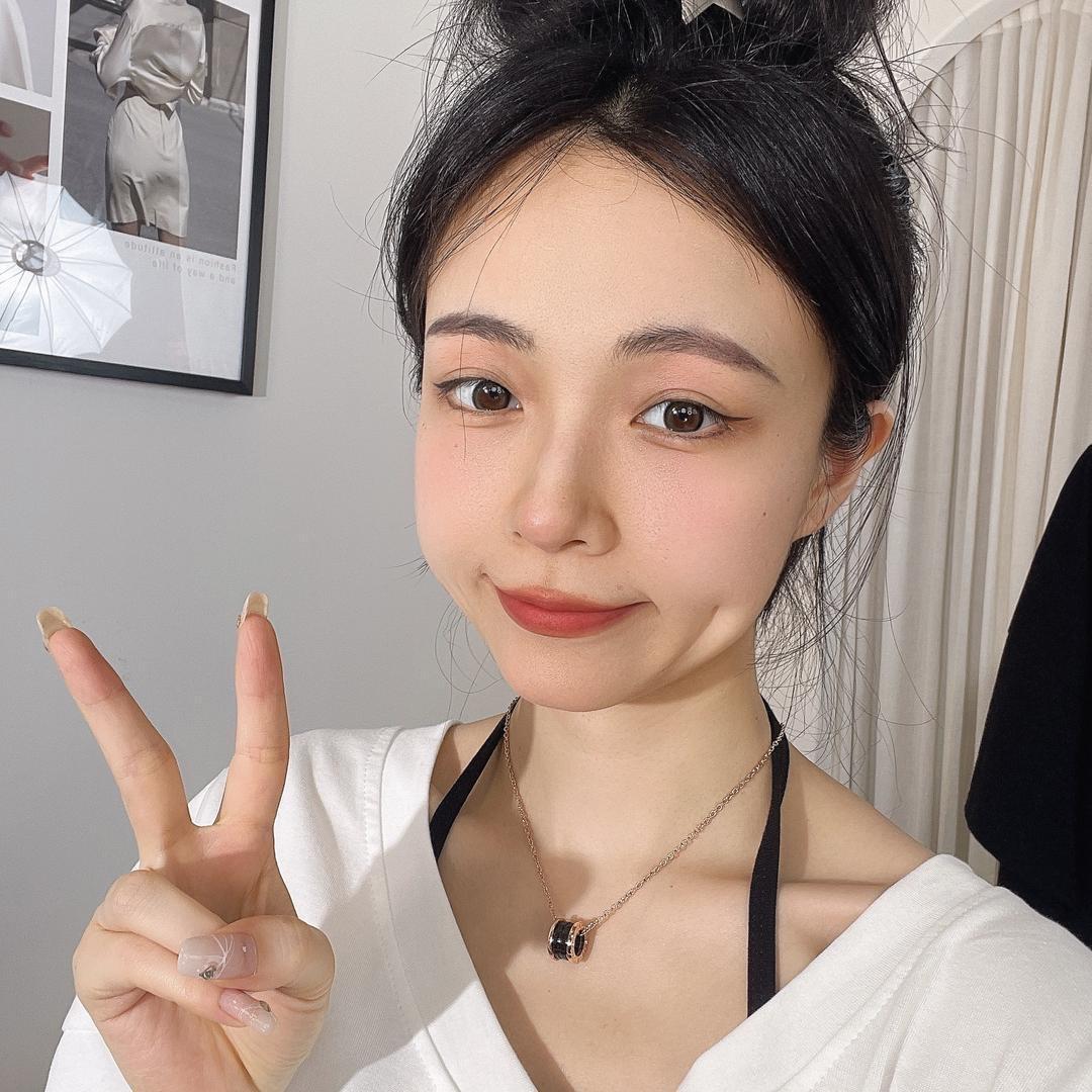 伊伊女装