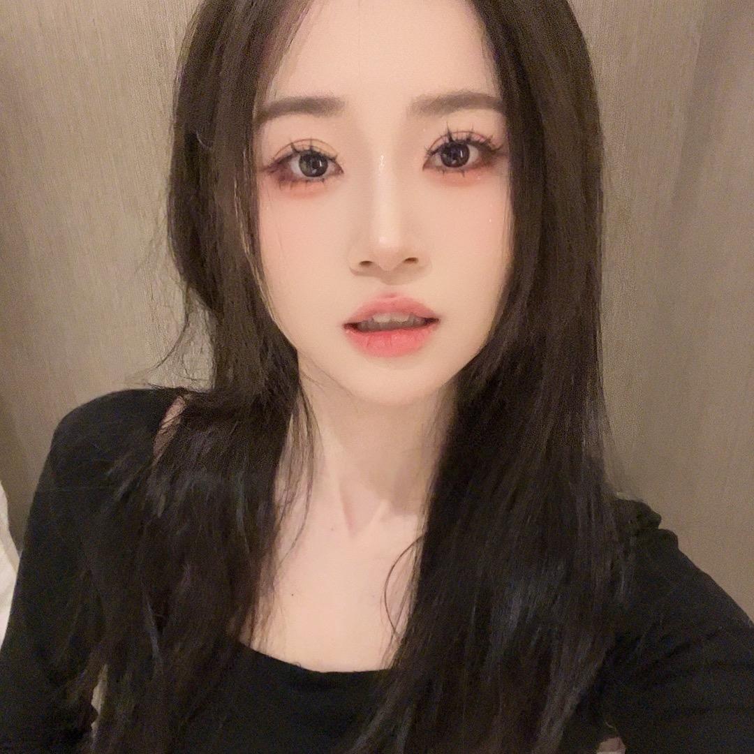大象城九小七女装