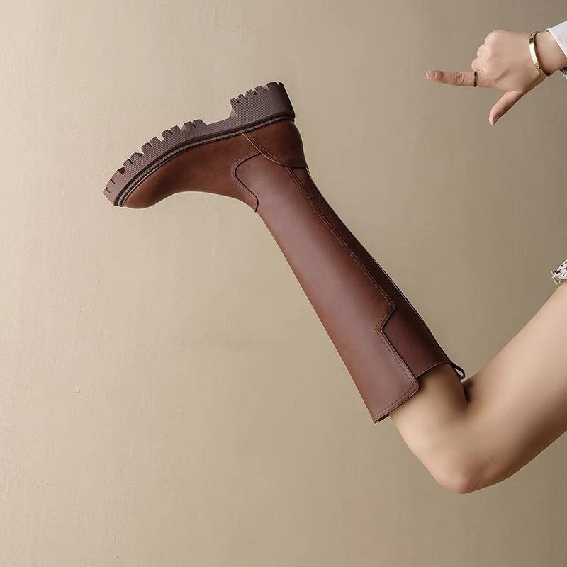 品牌特价女鞋仓储批发的刘大秀