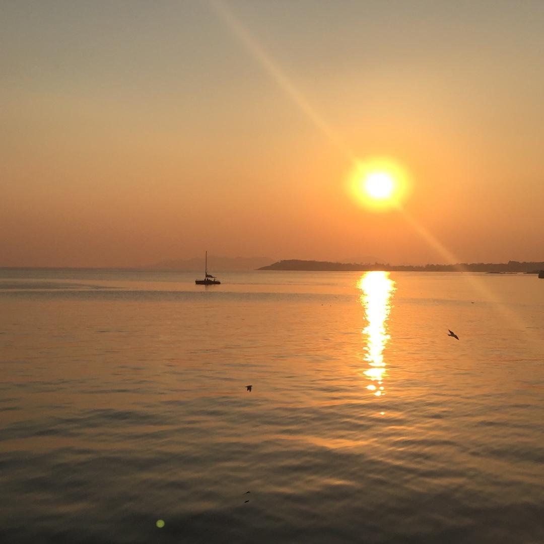 东博瑞家居工艺品店