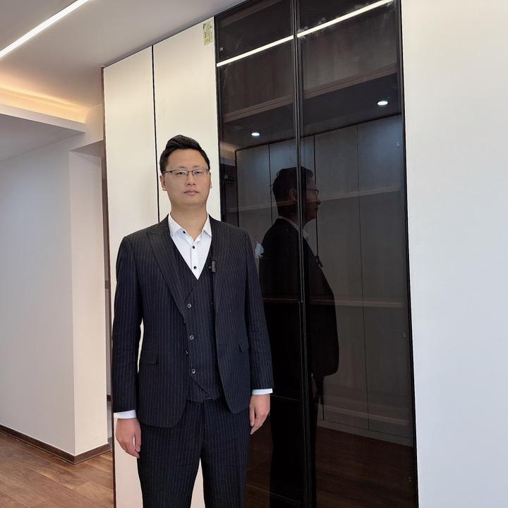 阿肖哥-信阳全屋定制源头工厂新享家居