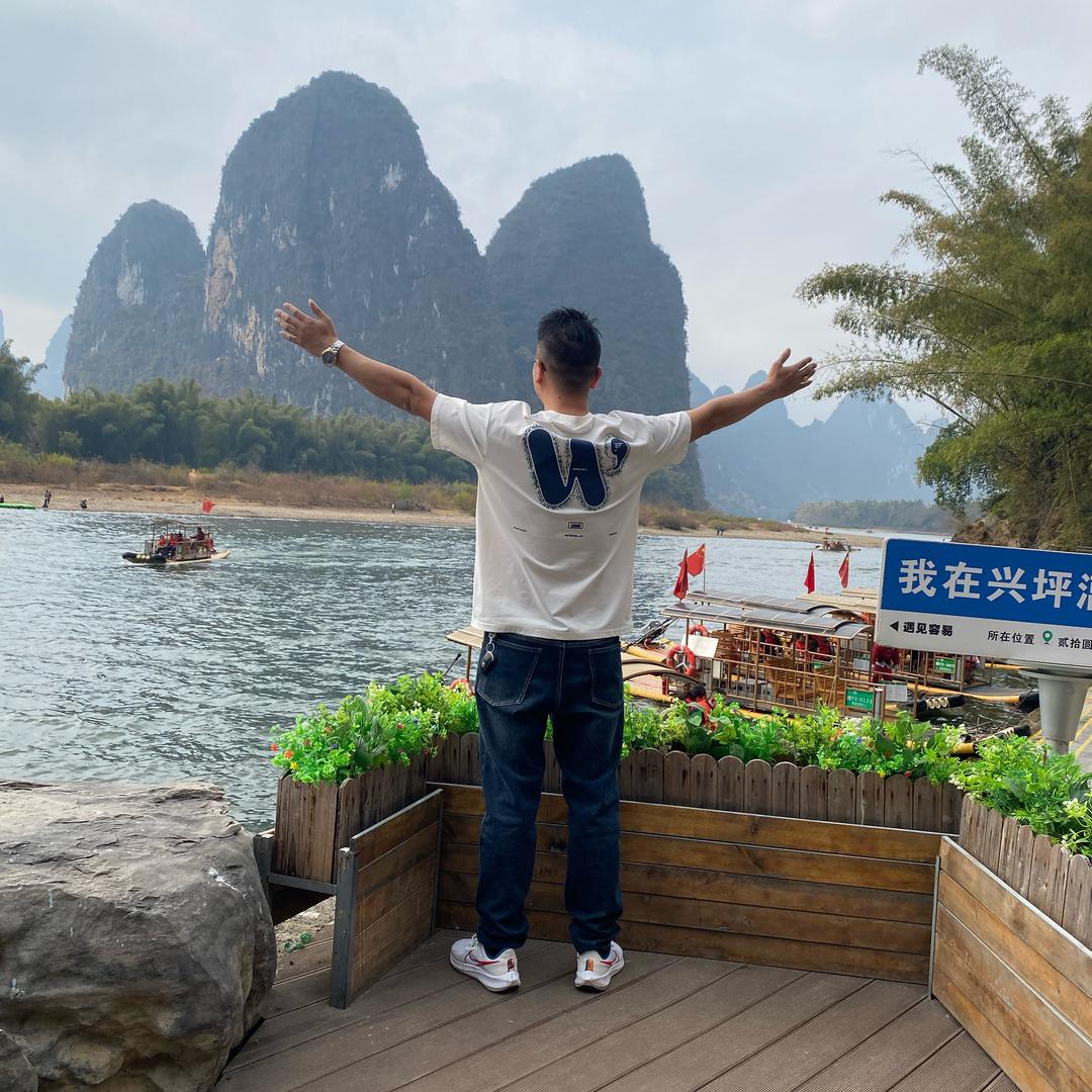 东莞市俊峰制衣厂