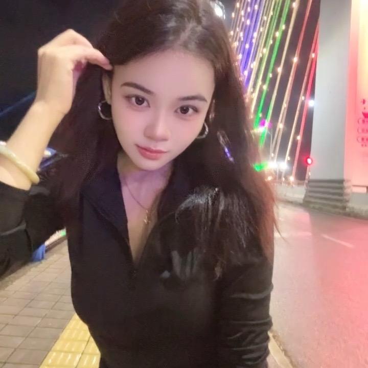 不是玫瑰花的桂🤪