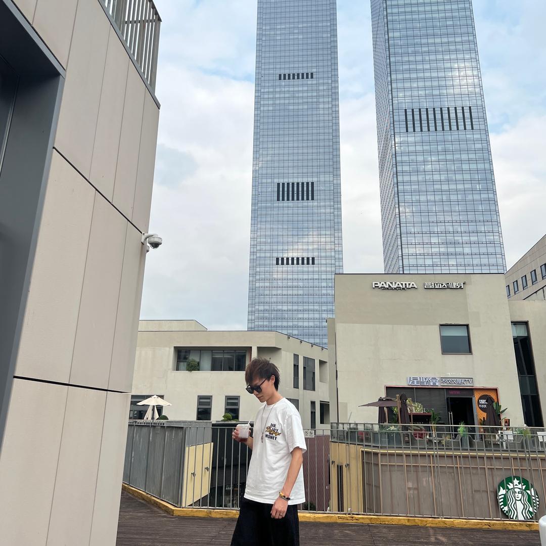 何不何奶茶🧋