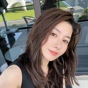 月月不吃鱼爆款穿搭
