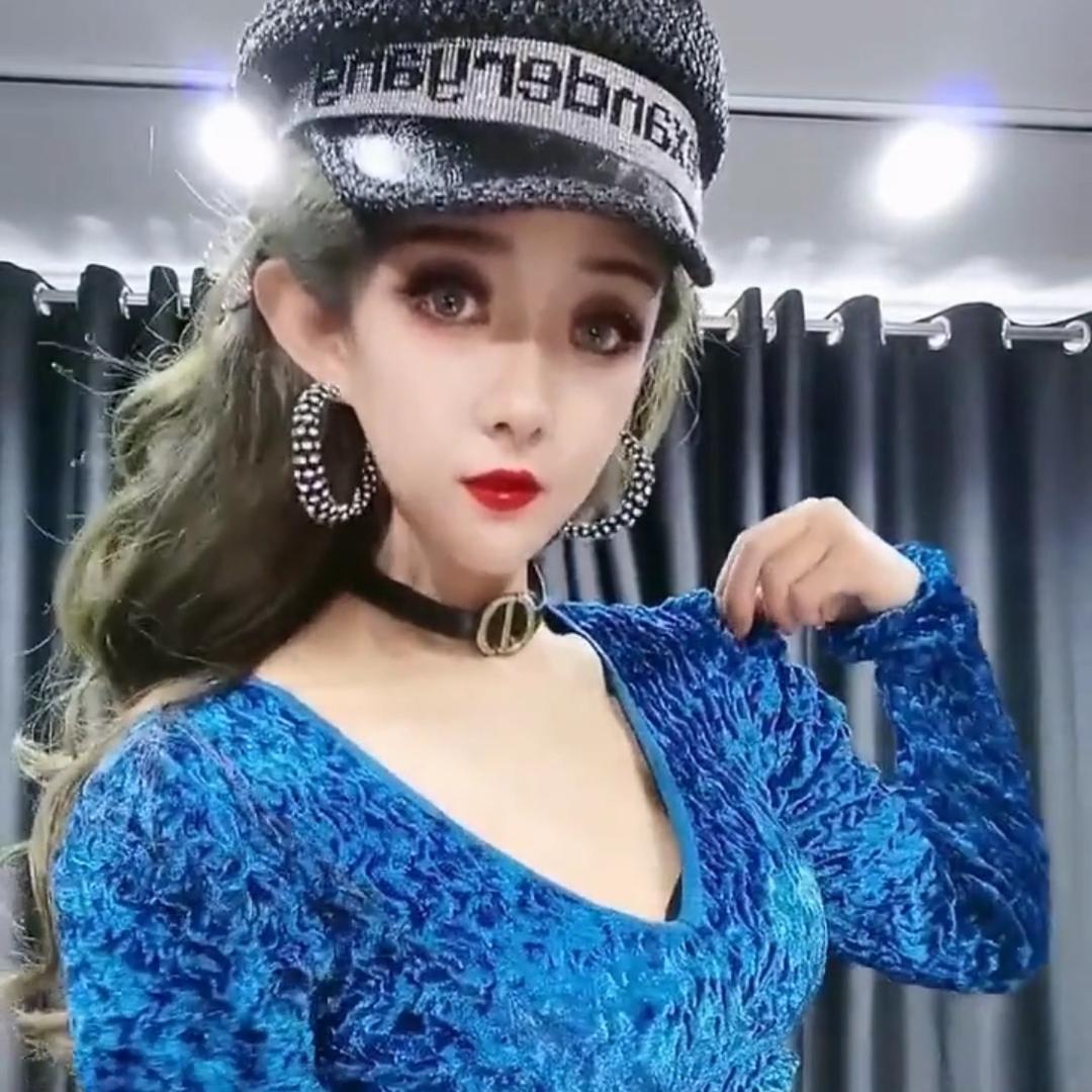 远东批发市场一期美爆潮品服饰行