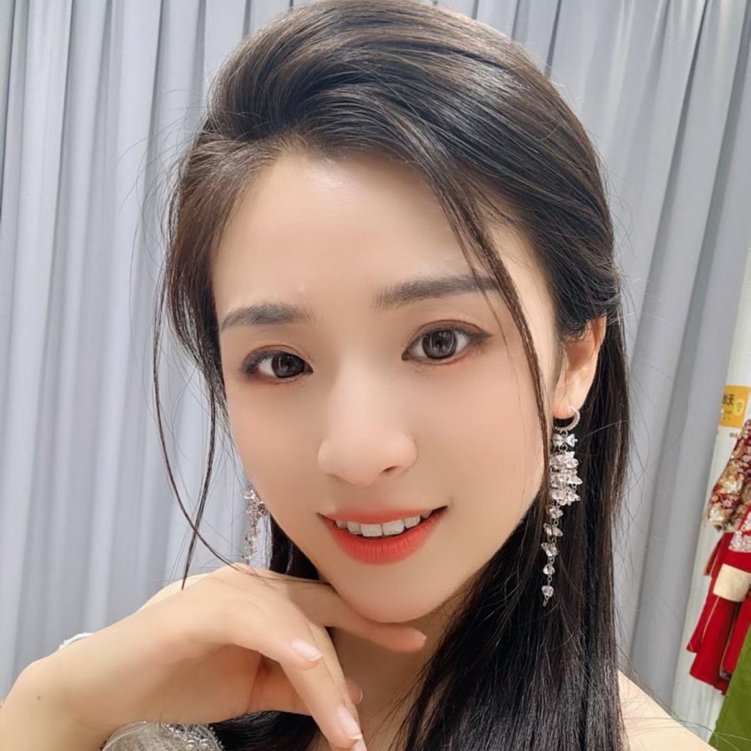 小慧逛延安