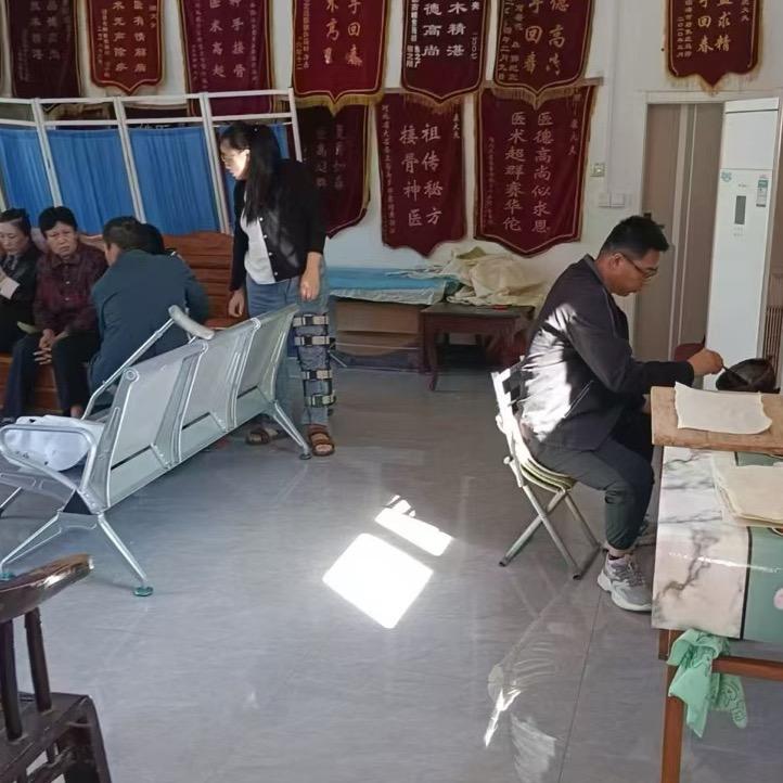 百年非遗张老师