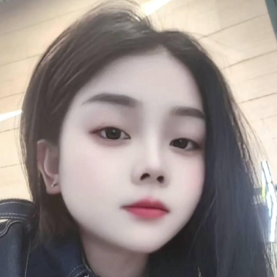 成都批发挖机配件商家陈姐