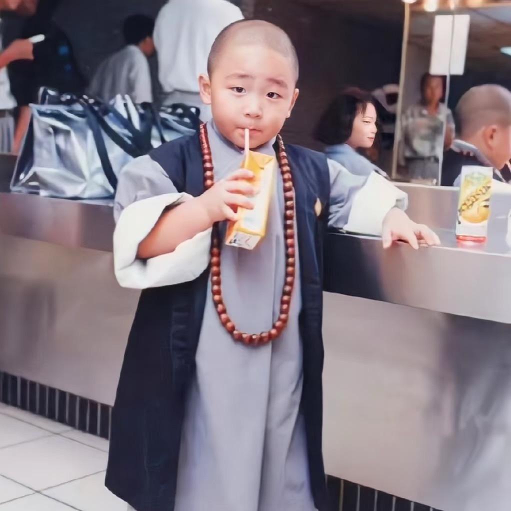 郝邵文甄选小超市