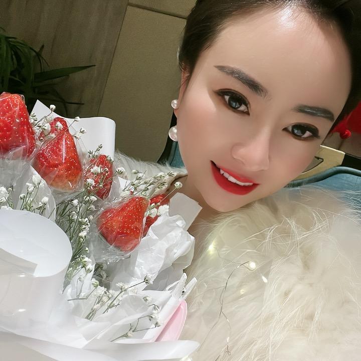 小俏妞