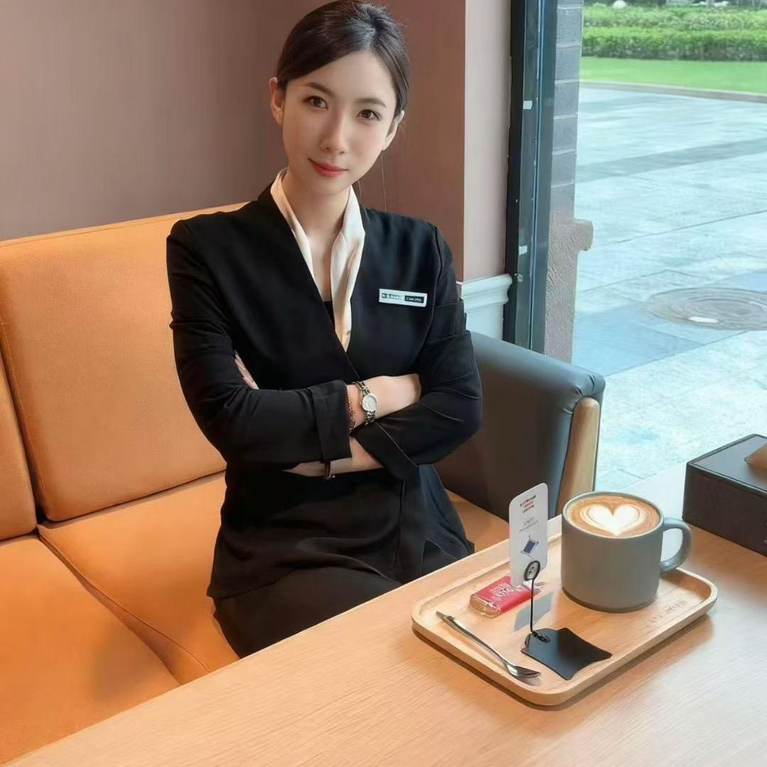 栖巢主理人👩🏻‍💻庭庭