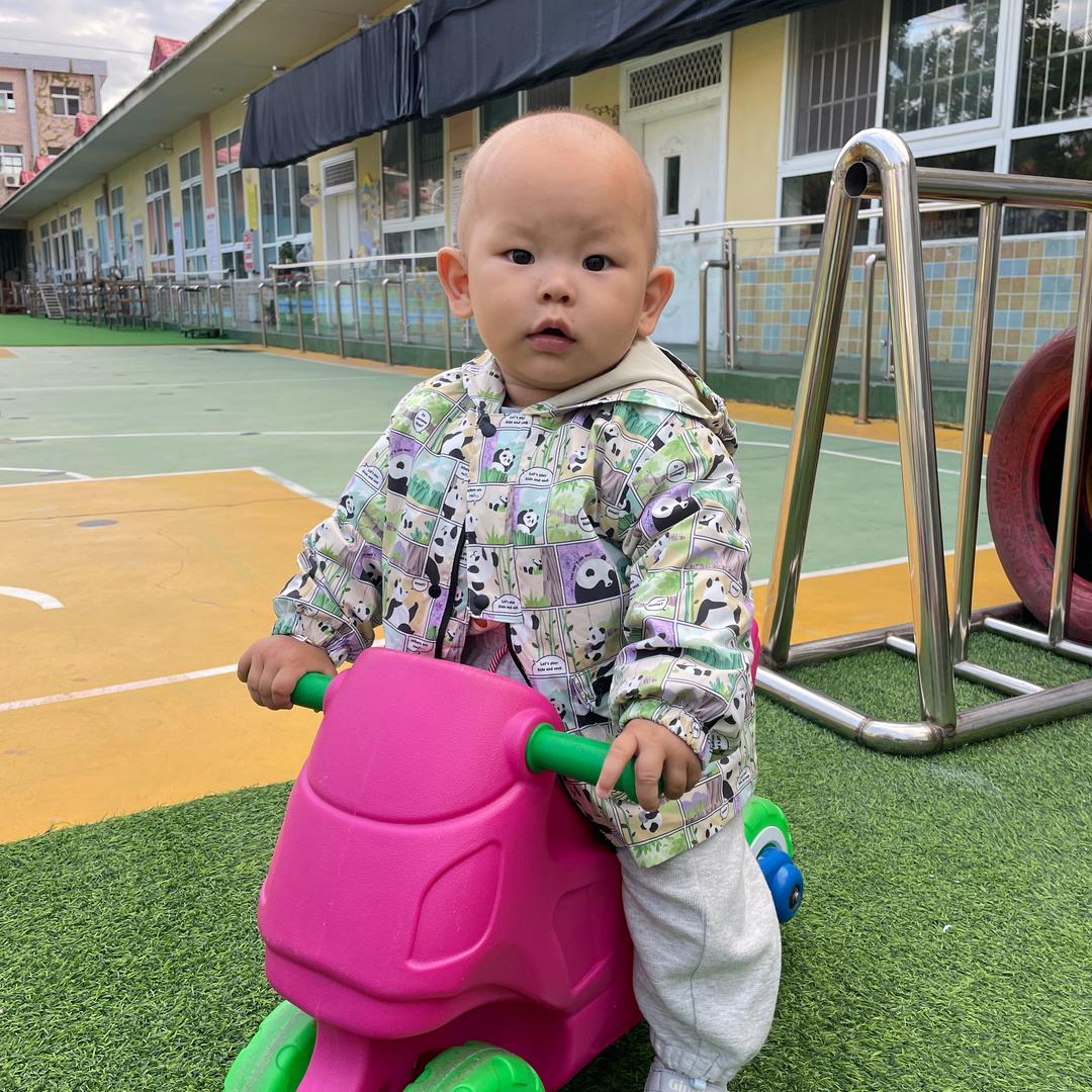 牛牛的Super Dad