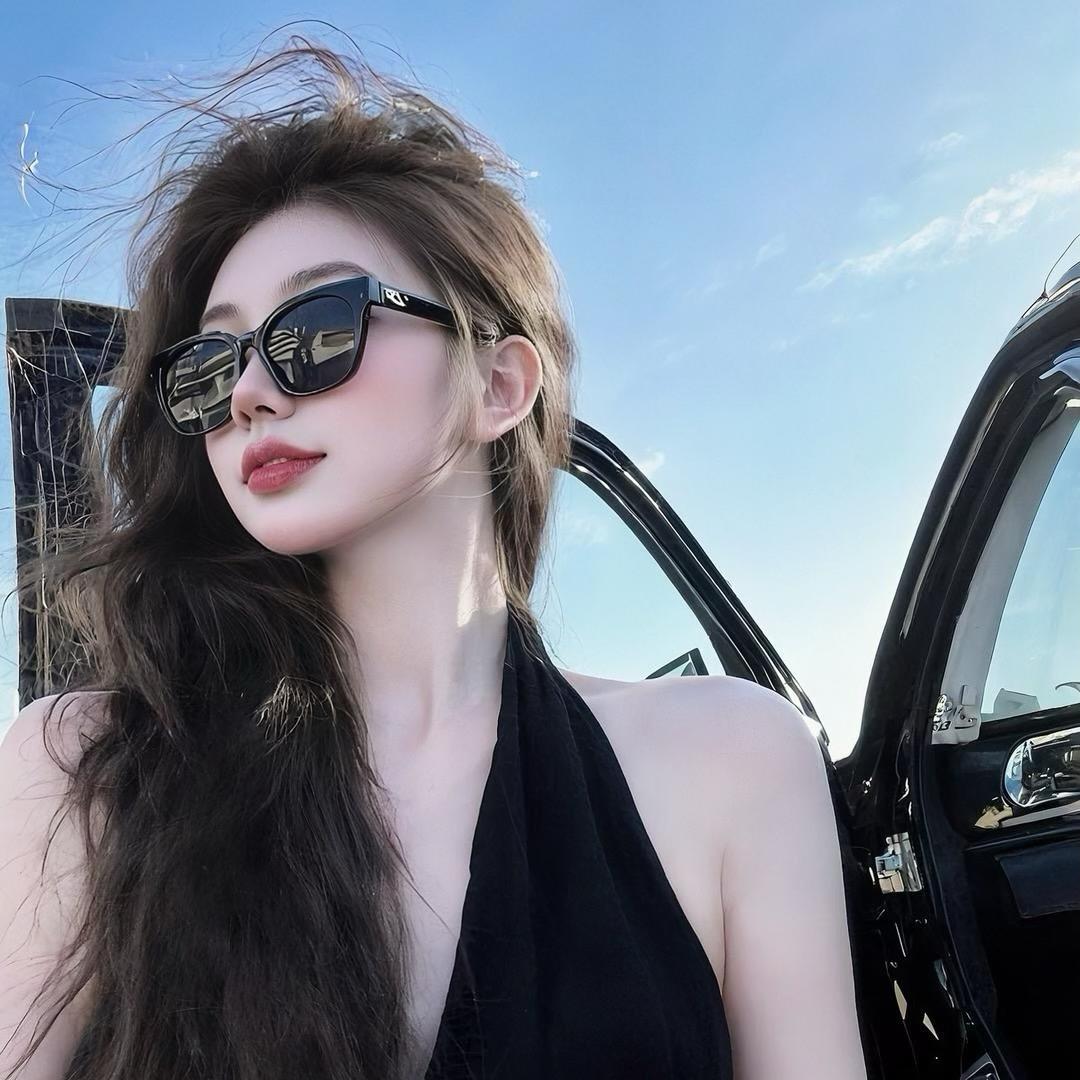 SIYG霏霏子微胖大码服饰.🍑