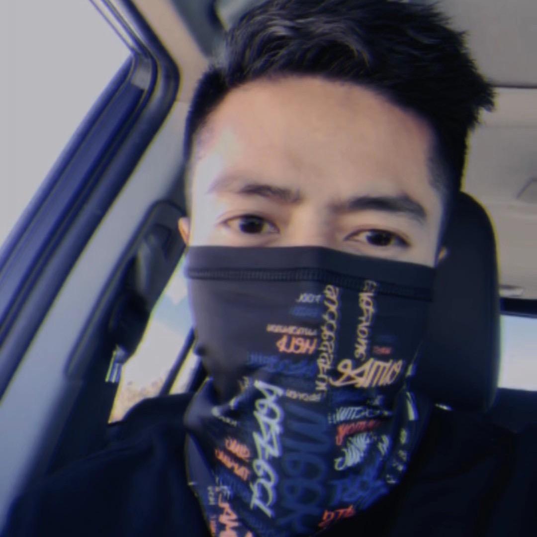 柒-