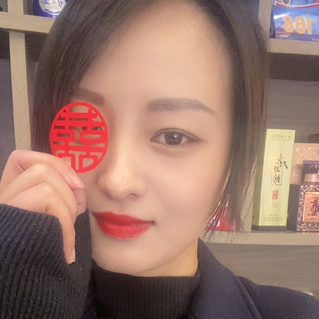 朗星禾 皇宴小蜜蜂🌈🌻🏃🐝