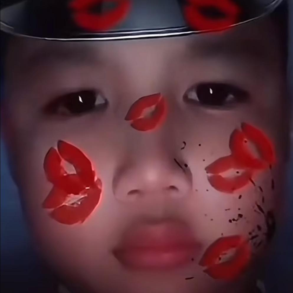 那天与你邂逅的薇薇