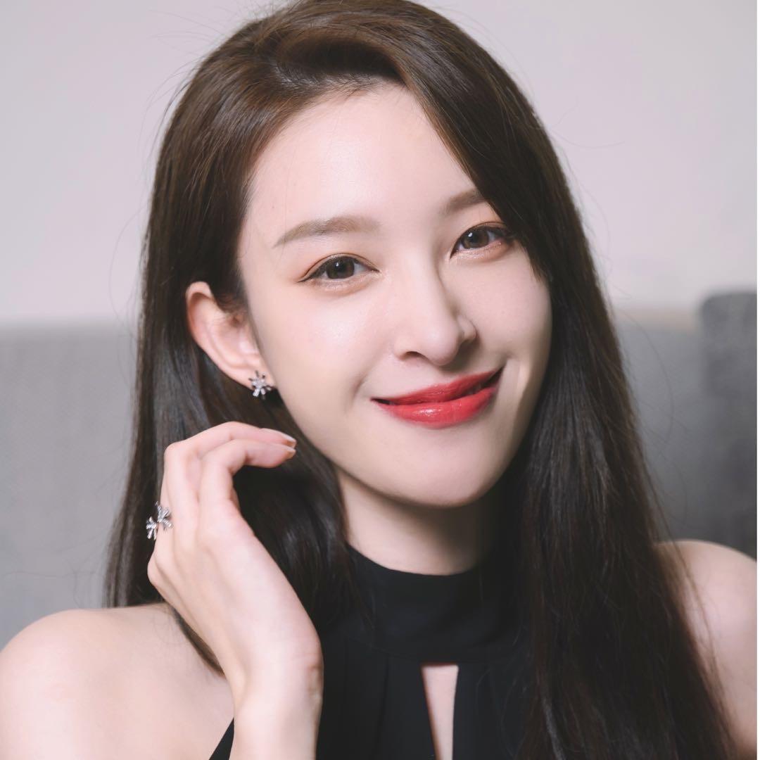 羅悦嘉Leona