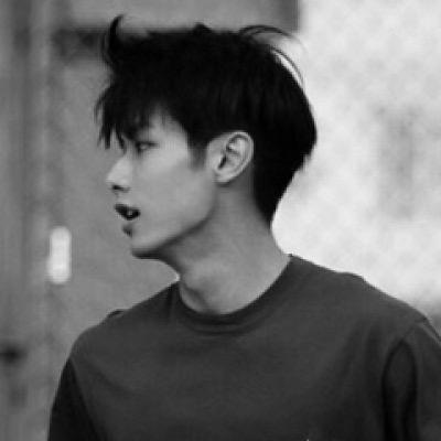 康康呀(๑><๑）