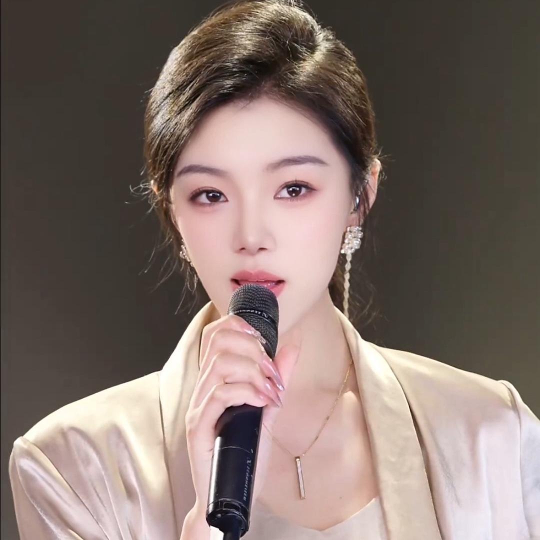 徐若嫣🎤