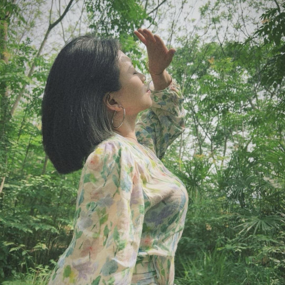 山茶花开在年糕里