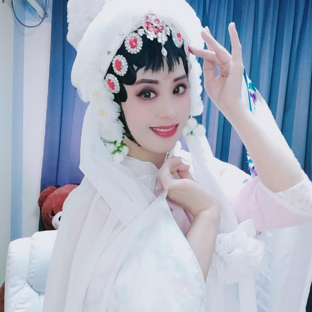 戏曲潇潇（橱窗好物）