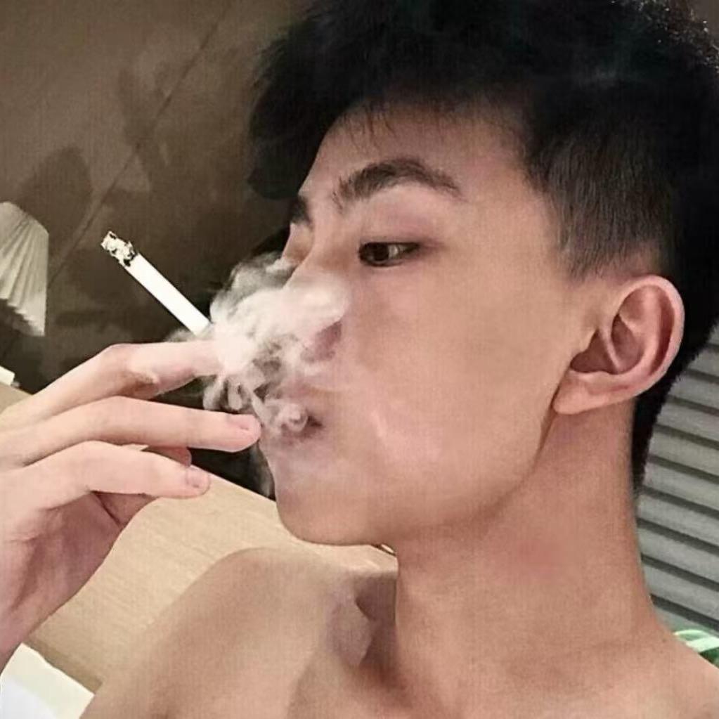 小呆.