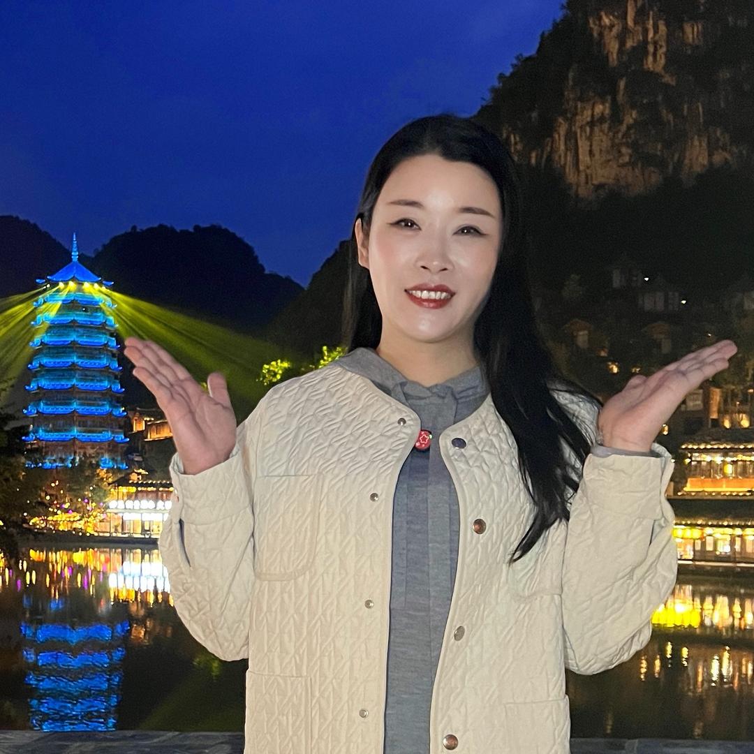 在兴义卖酸汤鱼的（ 盛～姐）