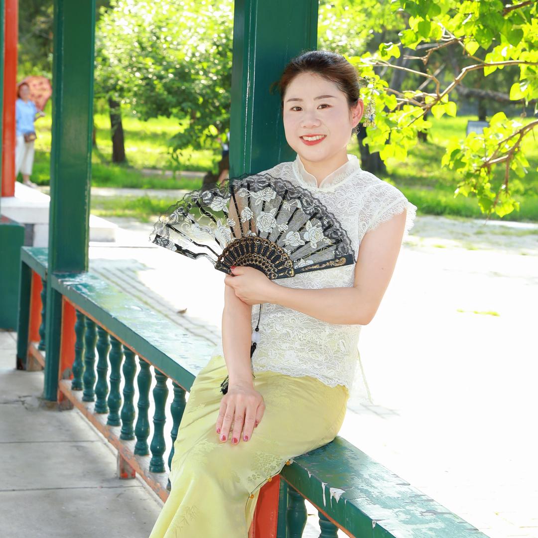 爱说英语的维桢