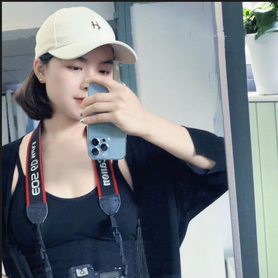 若潼妹妹（鲜花店主理人）