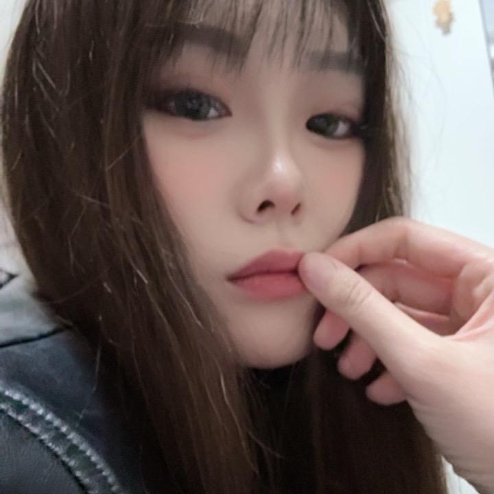 小魔女.