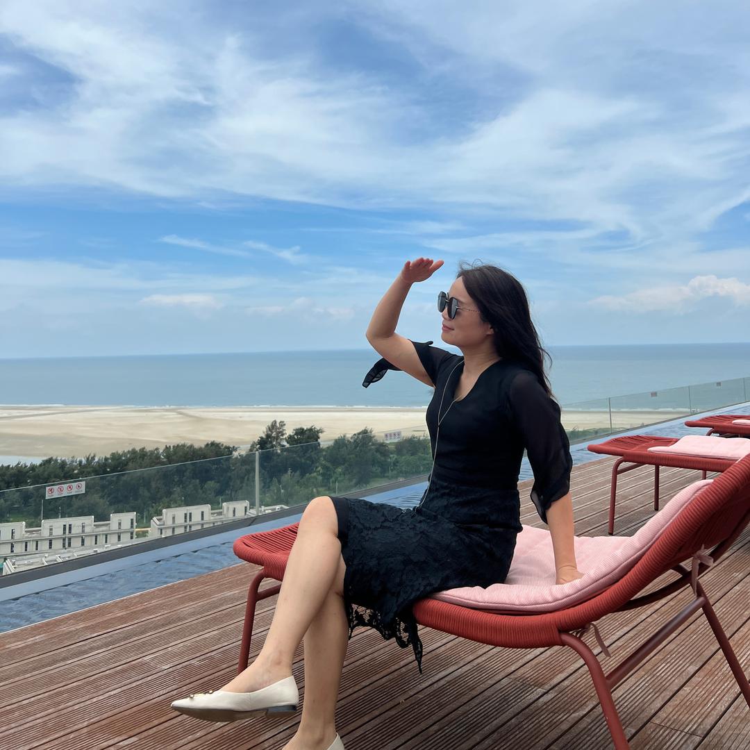 凤玲在北海（实体流量）