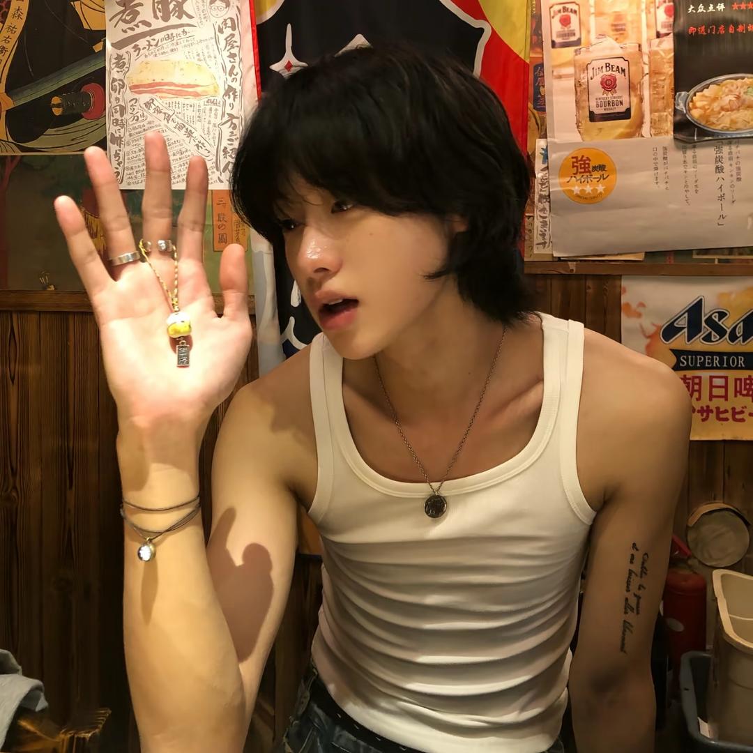 情绪不稳定的六边形战士