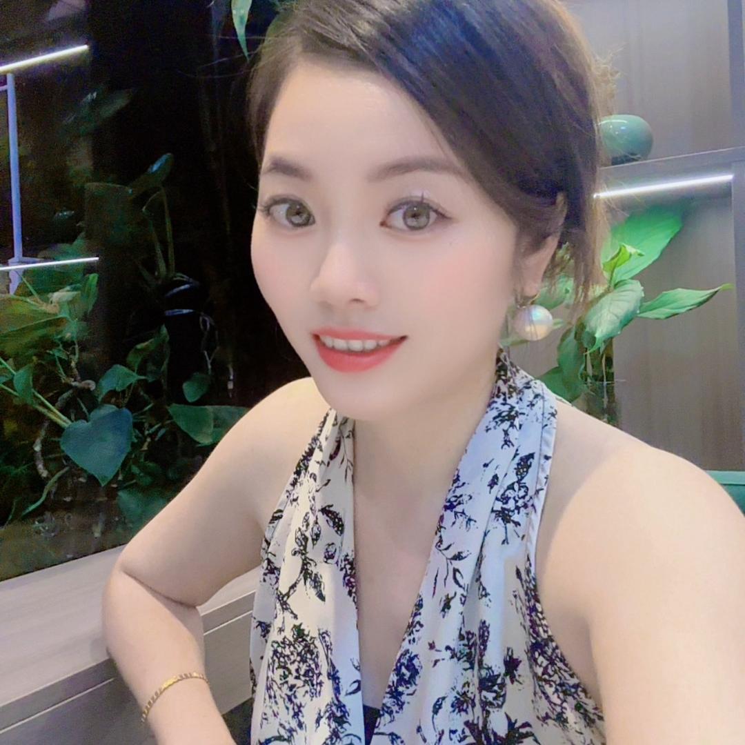 🍓小李子🍓    《爱吃螺蛳粉》