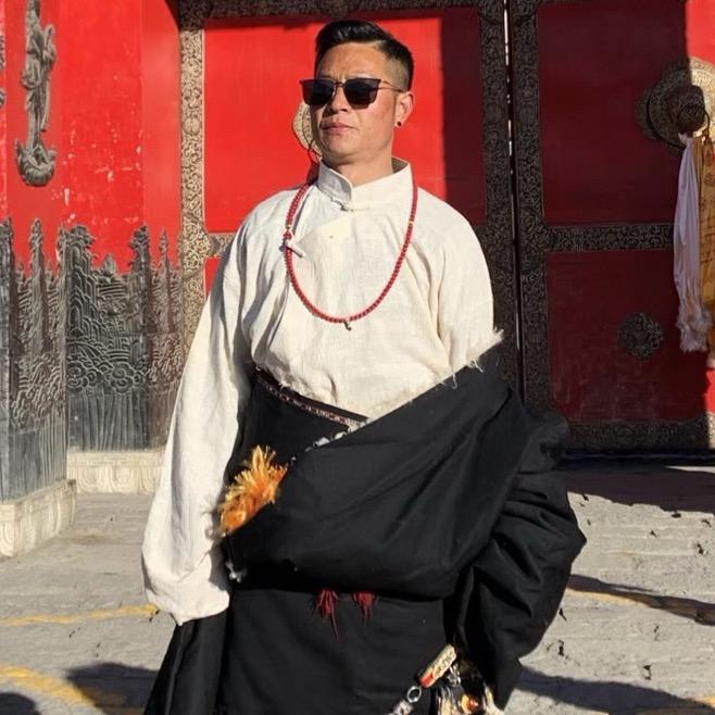 藏甄阁特产批发部