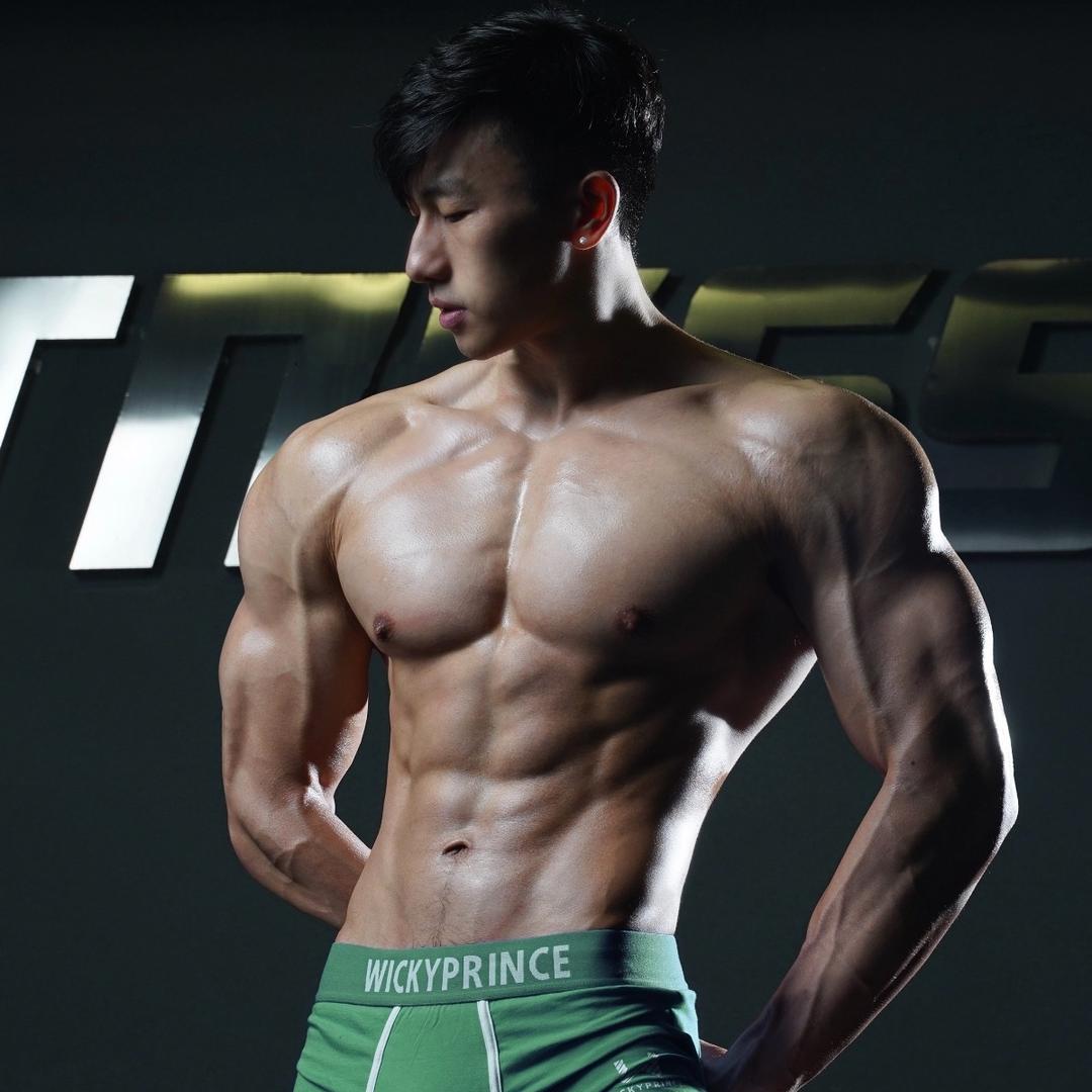 蜡笔小坤_