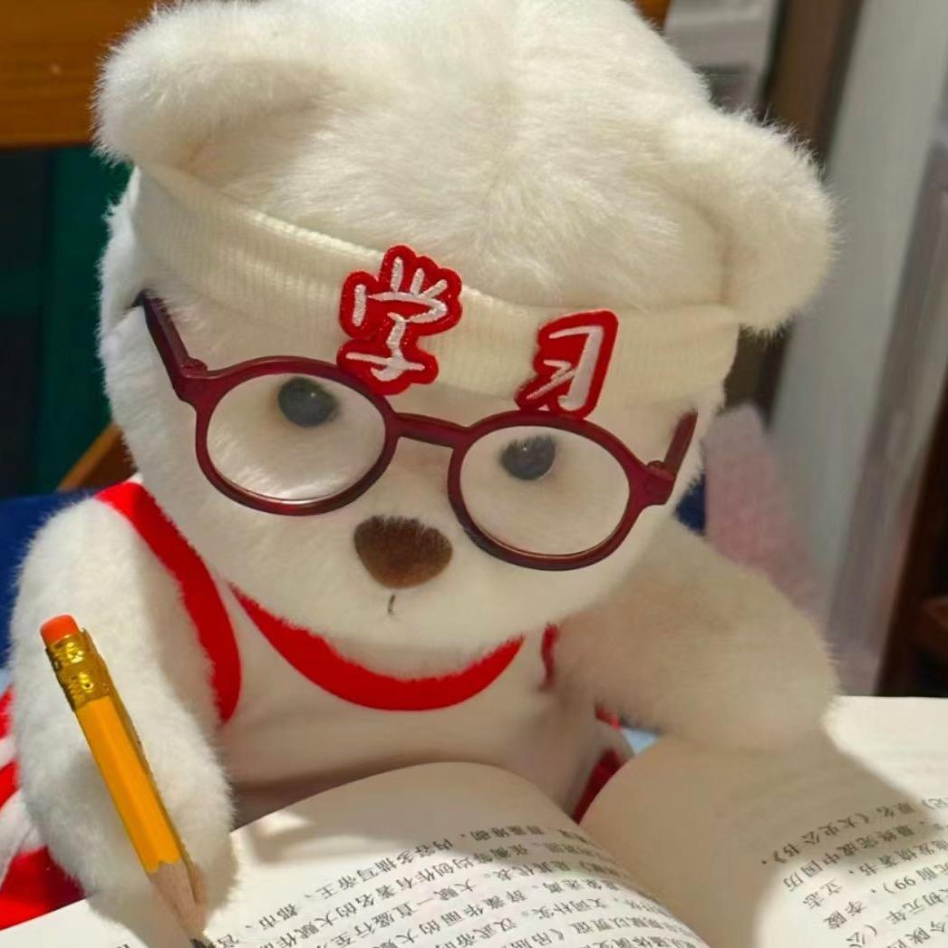 二月学姐吖