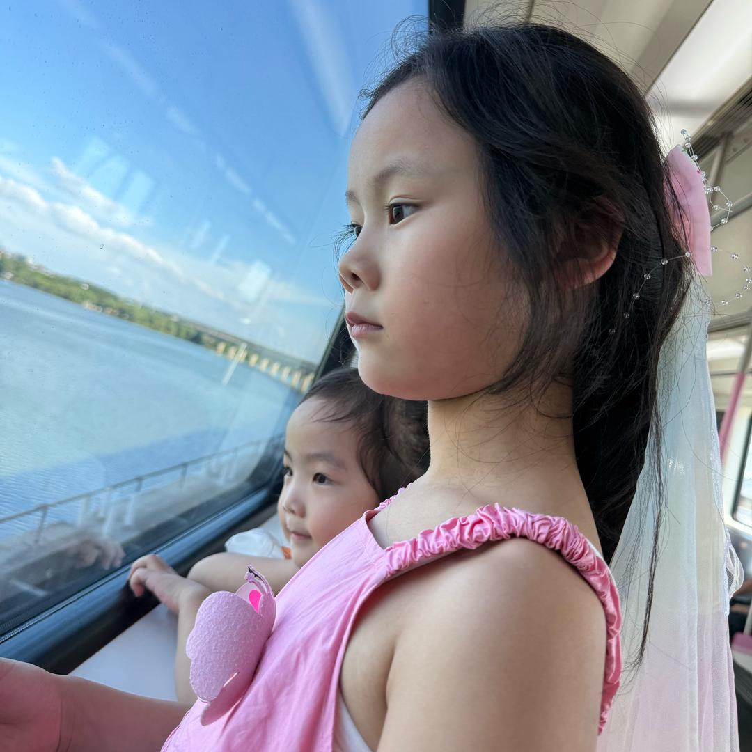 宣汉送桶装水的符妹儿