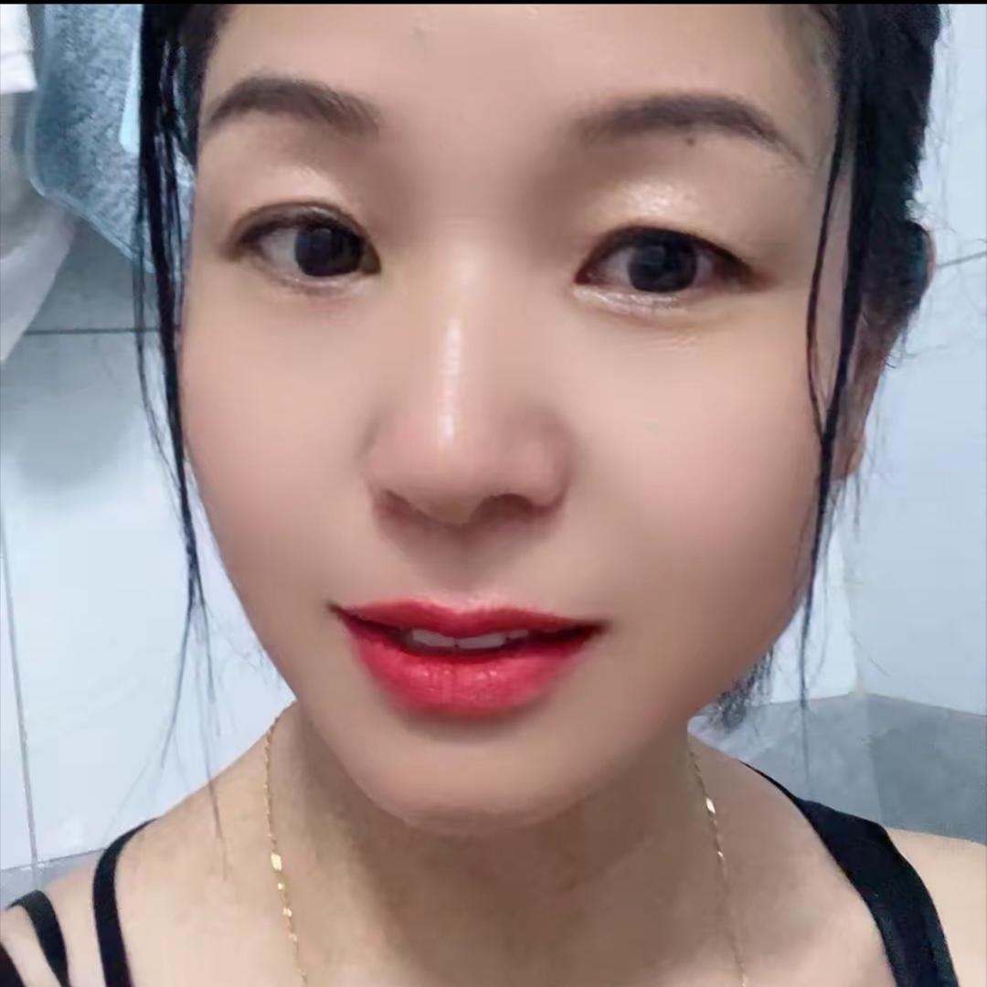 何大大♡