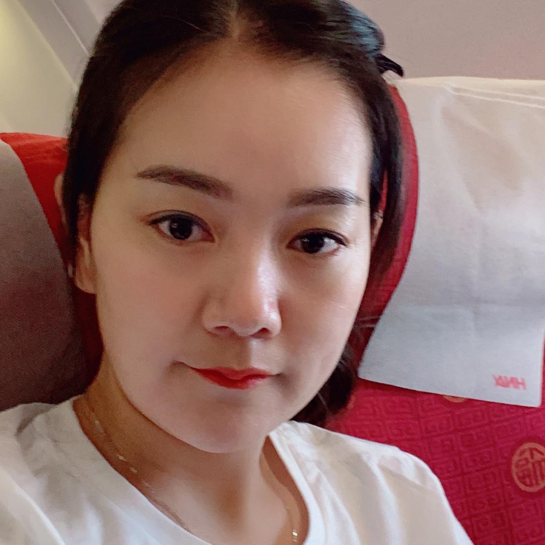 蔡蔡家小姐姐