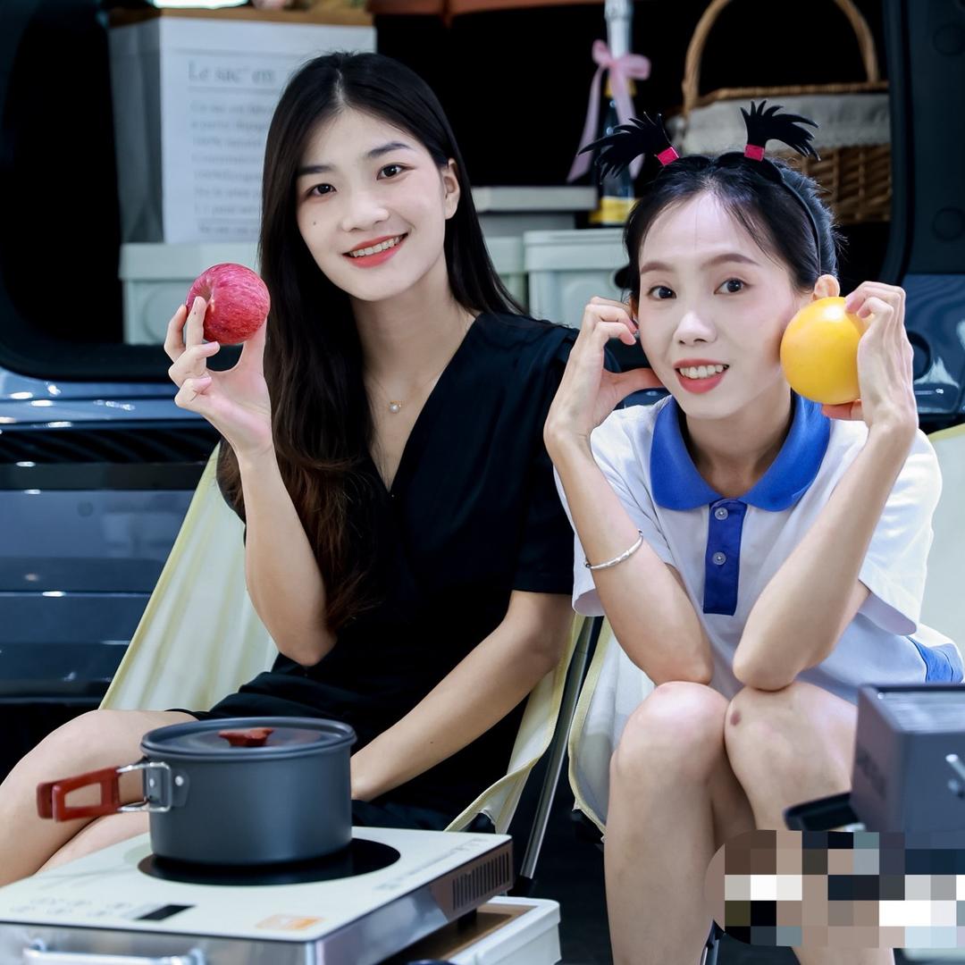 李沐橙与佳佳@抖音