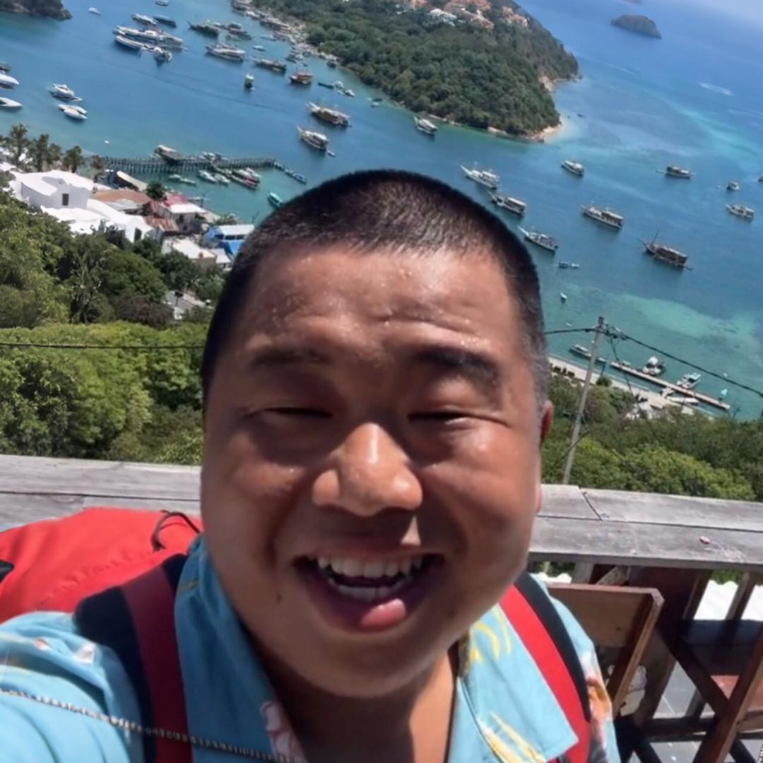 战非有点黑