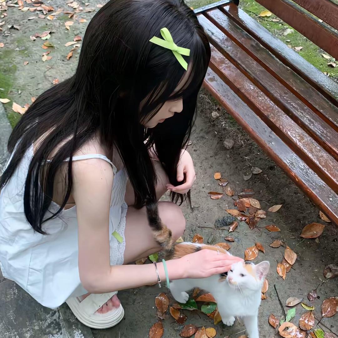 超困困困狗^